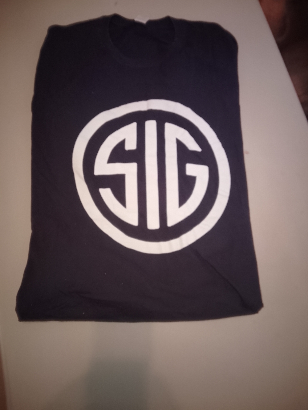 BNNT  SIG SAUER LOGO T SHIRT